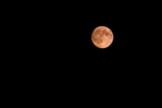 canva full moon moon red