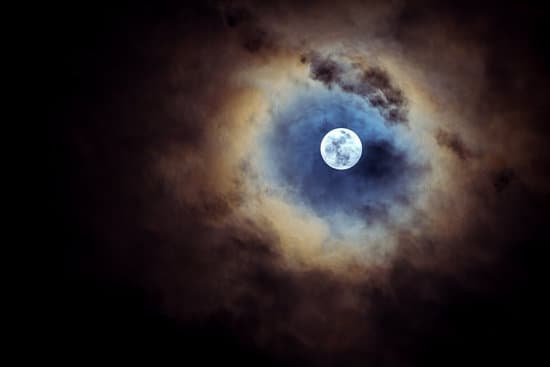 canva full moon on cloudy day. MADarjLMRpo