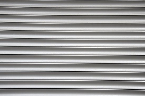 canva garage door shutter MADIEKUzKDo