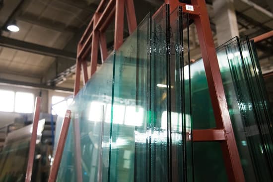 canva glass in glass factory MAECA5cYF8E