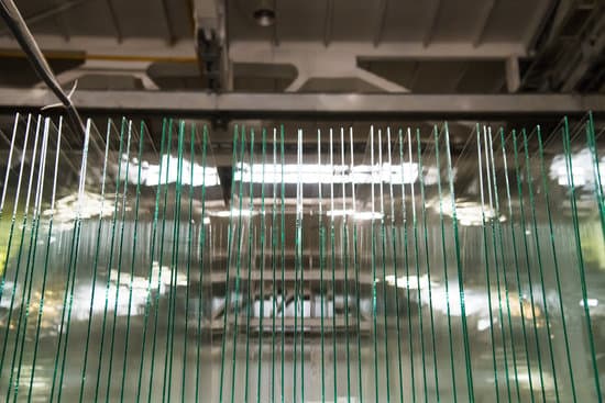 canva glass in glass factory MAEIqHzfom4