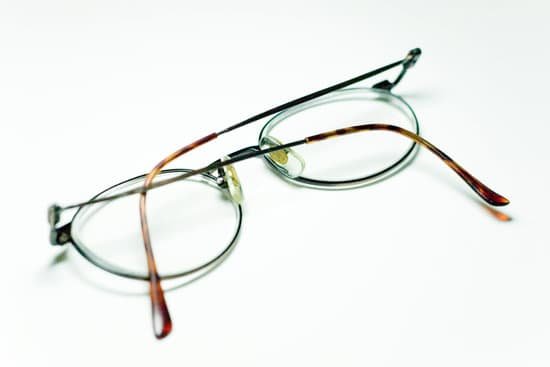 canva glasses MAC6LLsnFA4