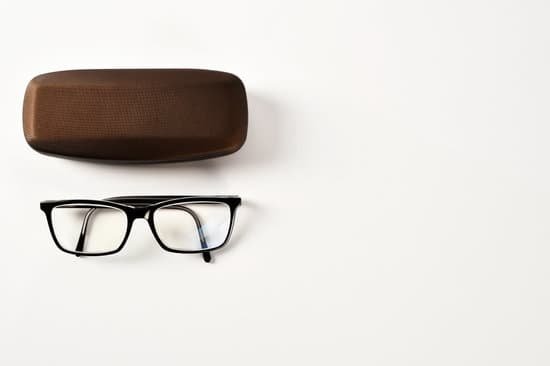 canva glasses with glasses case MAEEO0WoHfw