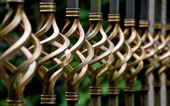 canva iron metal gate MADQ5Ovmqc8