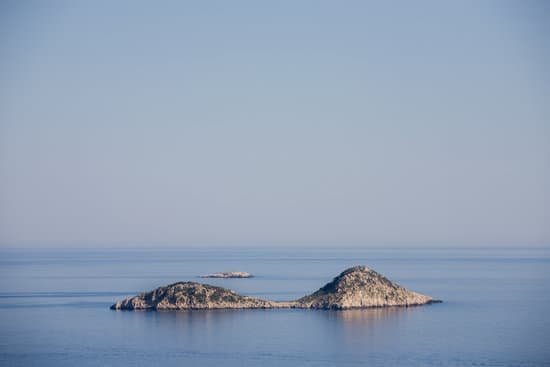 canva islands MAC52eaXhJ4