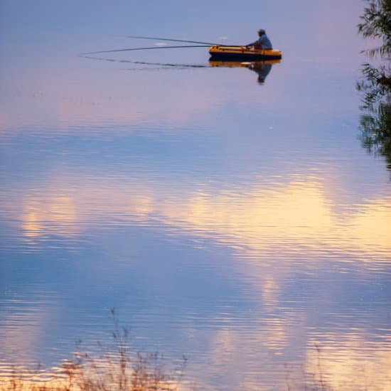 canva lake MADAFvkY28Q