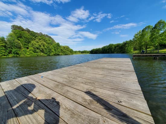 canva lake MAEAjITtmBo