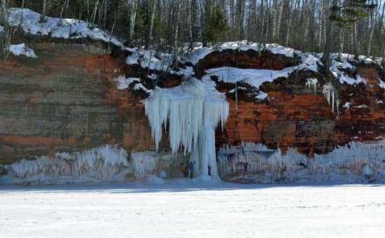 canva lake shore lake superior MADA1ipfH1Q