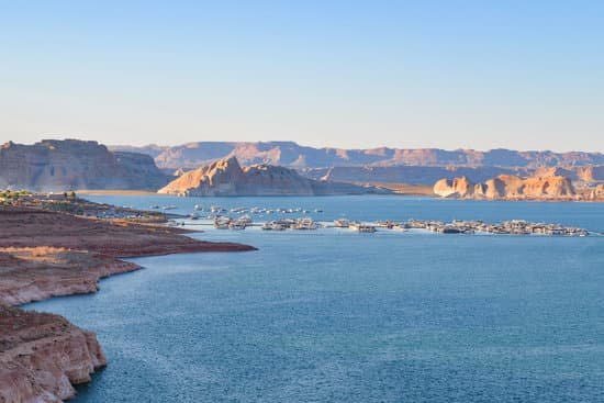 canva lakes MADoY33l300