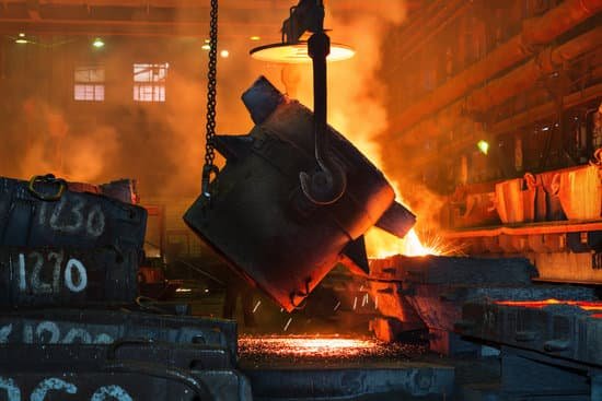 canva metallurgical plant hot metal casting. MAC4mL0T1Us