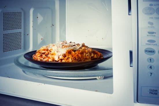 canva microwaved lasagna MAEJIZbkzIY