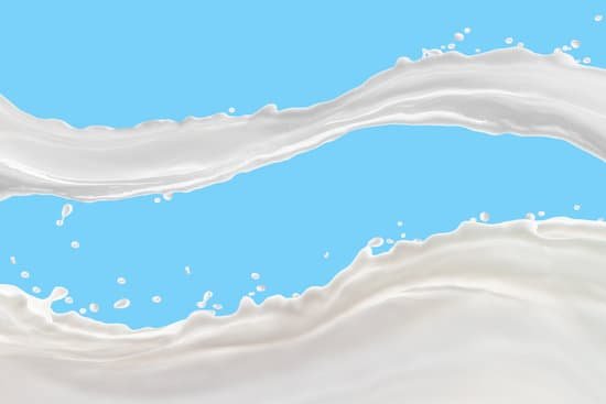 canva milk splash on blue backgroundmilk splash on blue background MADasdYkifQ