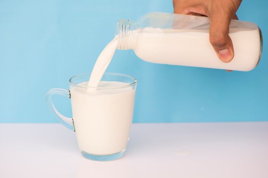 canva milkmilk bottlemilk glass MADF fVLTDw