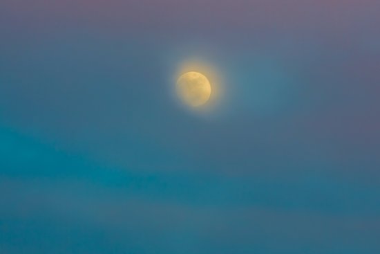 canva moon