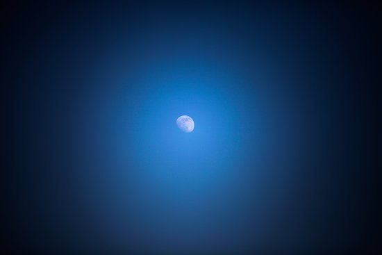 canva moon photography