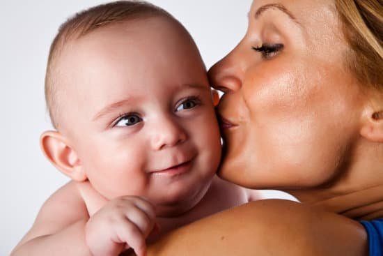 canva mother son MAEJc9mhoUE
