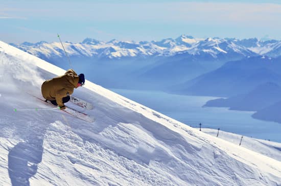 canva photo of a man skiing