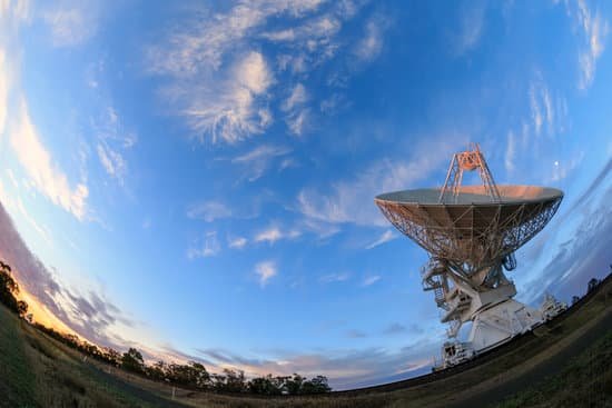 canva radio telescope MAEEFIaLNgE