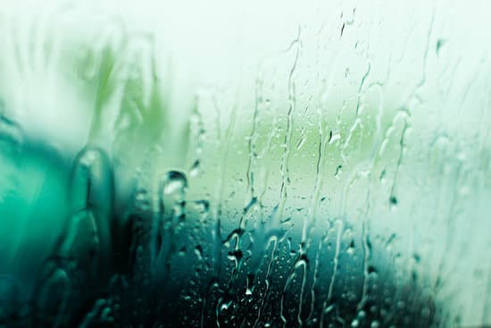 canva raindrops on a glass window MADQ4wHNMLk