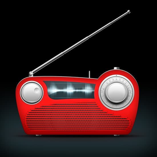 canva red radio MADAnZh8qek