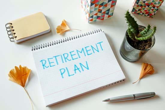canva retirement plan written in notebook MADescryww4