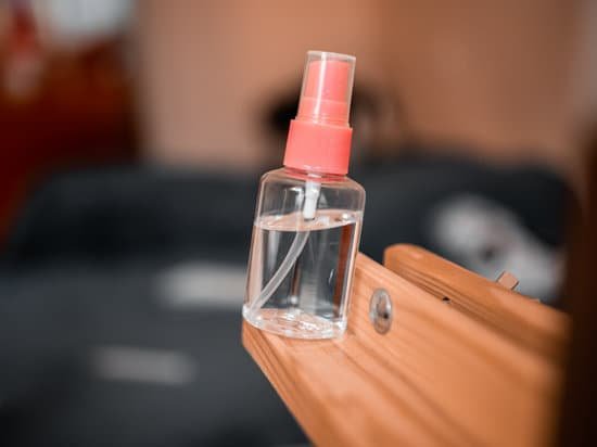 canva small spray bottle of liquid on wooden board MAEEGpPn8eU