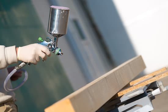 canva spraying wood MAEEhsnJav0
