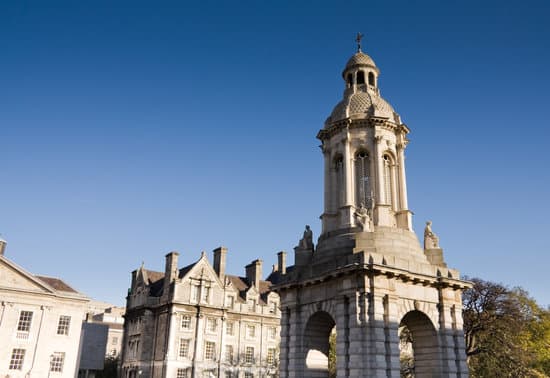 canva trinity college MAEEKI r16k