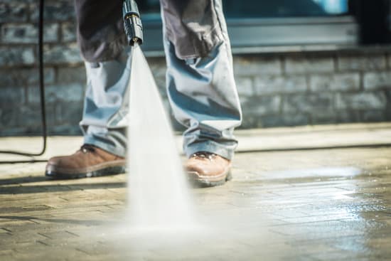 canva using pressure washer