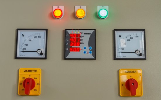 canva volt and amp meter switching button on electric control panel. MADFoFfGE9I