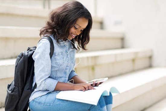canva young afro american college girl reading MADaq03VAhg