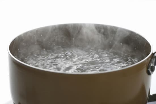 Is it safe to boil water in aluminum pot? - JacAnswers