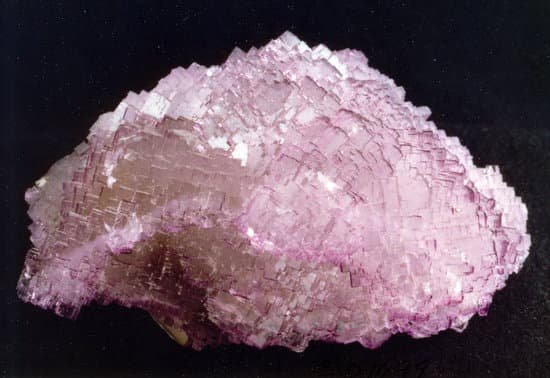 mineral106
